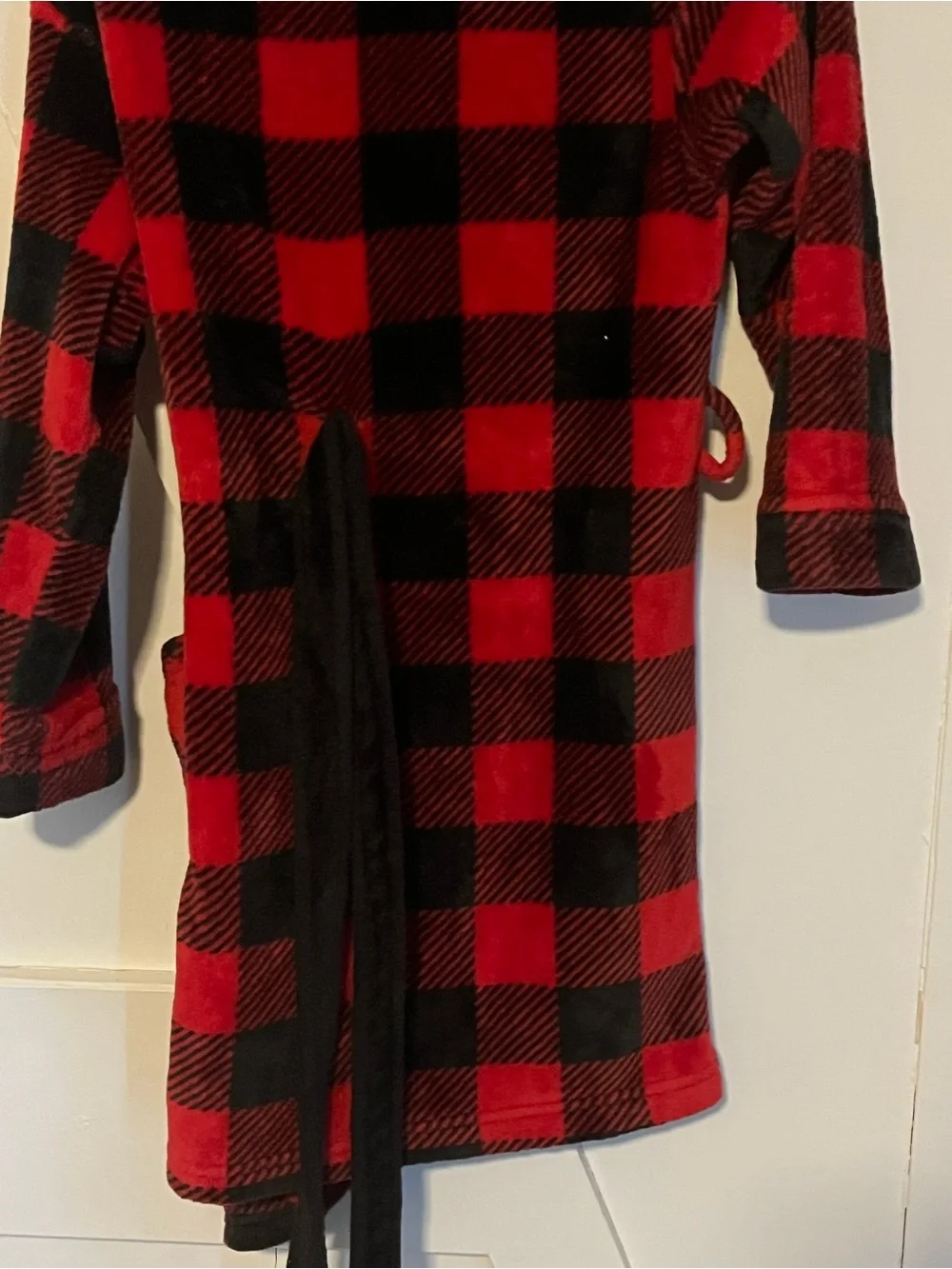 Youth Cozy Red & Black Buffalo Plaid Hooded Robe